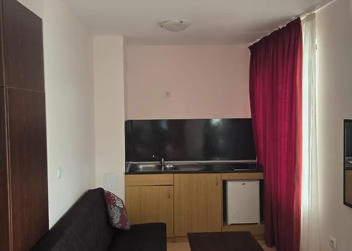 فندق Blue Sky ساني بيتش